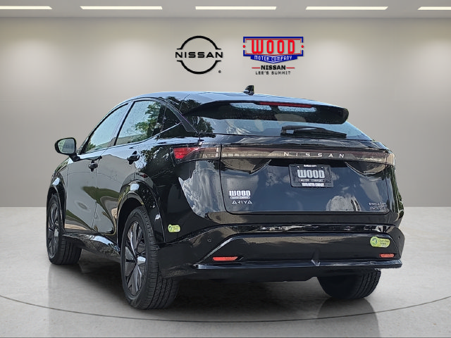 Used 2023 Nissan Ariya AWD image 4