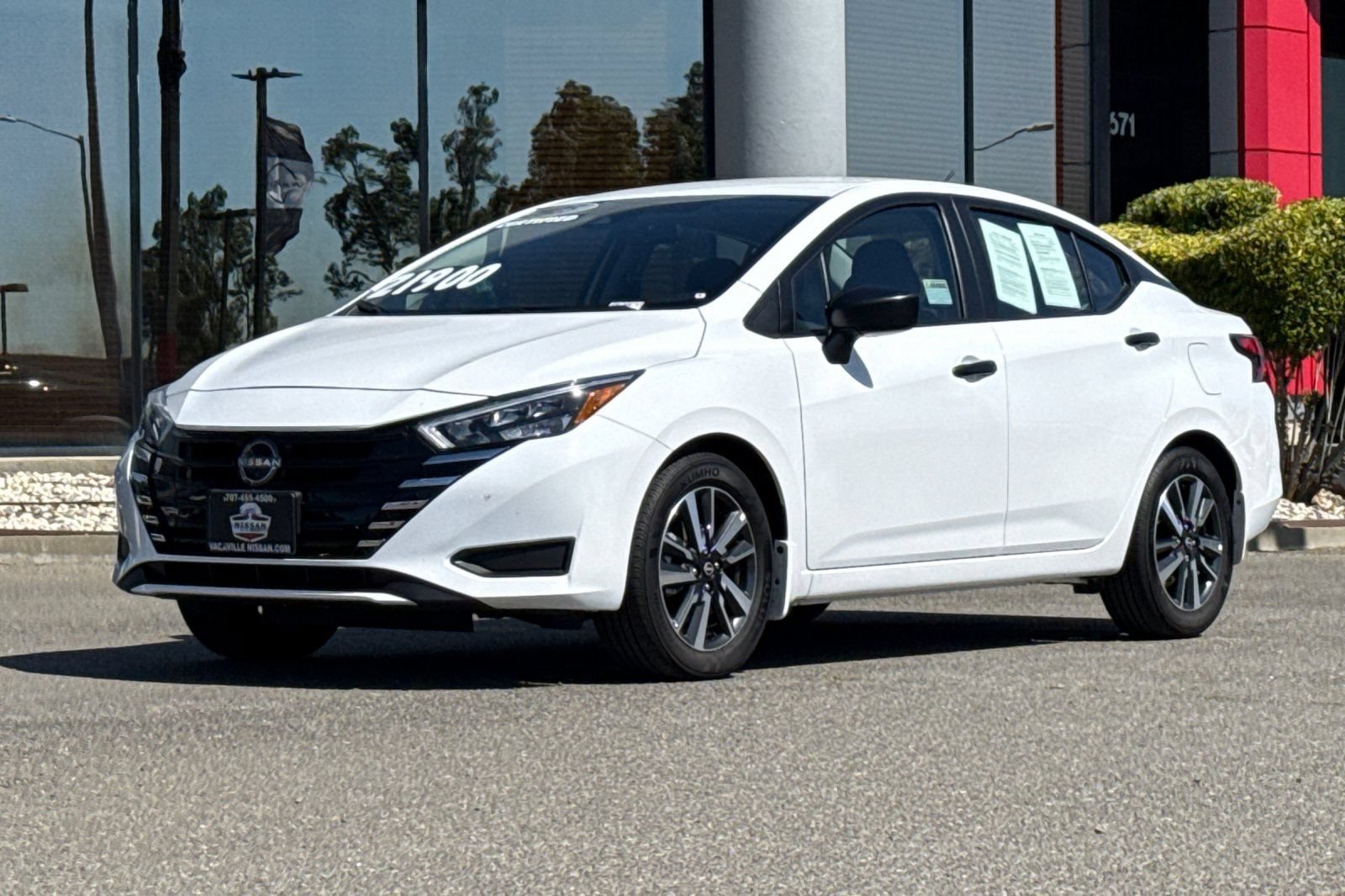 Certified 2025 Nissan Versa S w/ S Plus Package FWD image 10