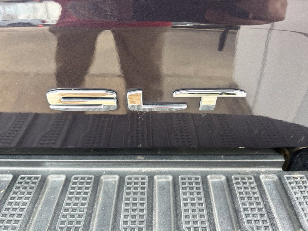 Used 2024 GMC Sierra 1500 SLT AWD/4WD image 33