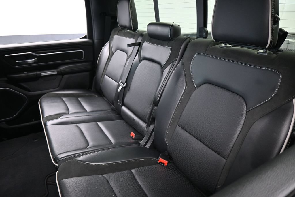 Used 2025 RAM 1500 Laramie AWD/4WD image 41