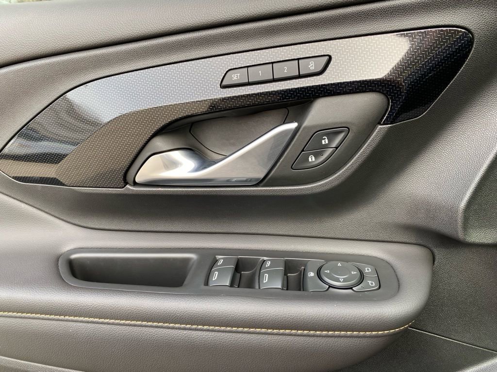 Used 2022 GMC Terrain AT4 w/ Infotainment Package II image 22