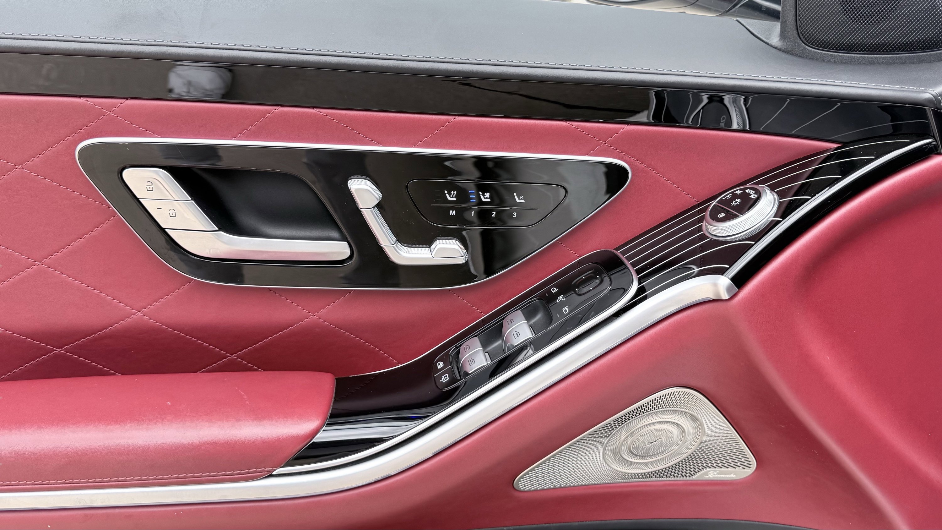 Used 2021 Mercedes-Benz S 580 4MATIC Sedan image 25