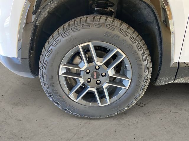New 2026 GMC Terrain AT4 image 14