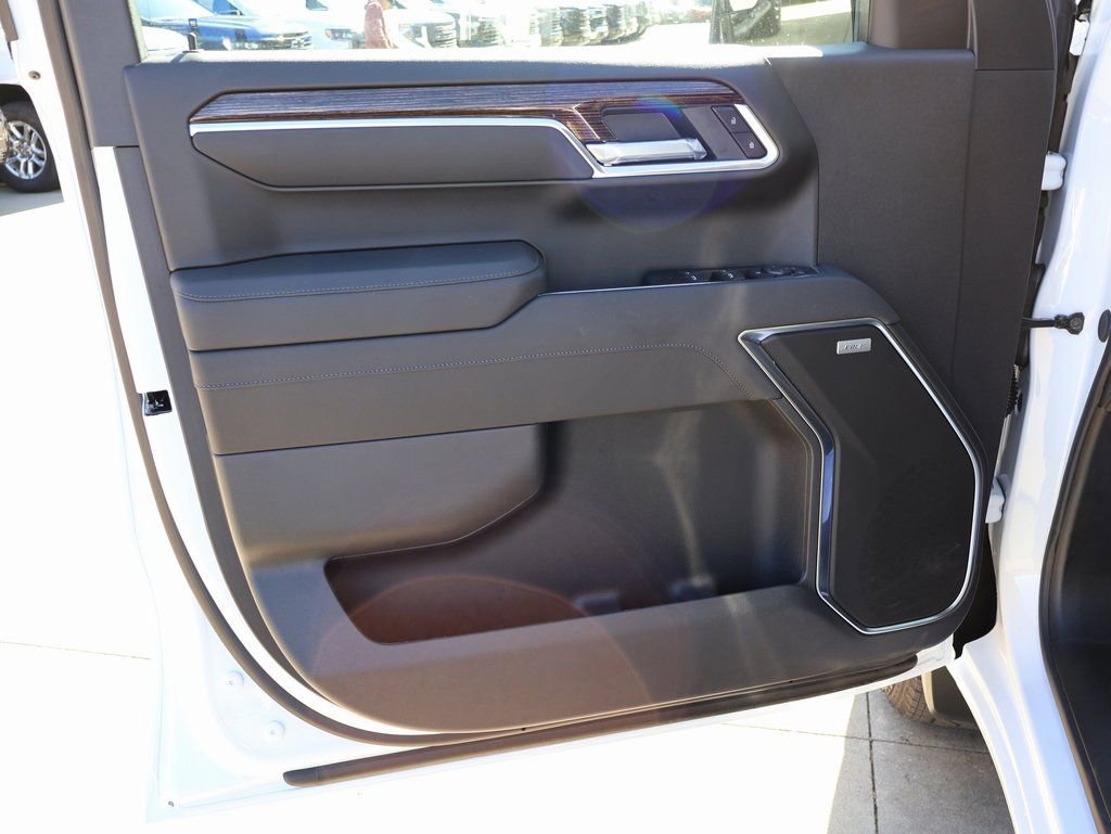 New 2026 GMC Sierra 1500 Elevation w/ Preferred Package image 9
