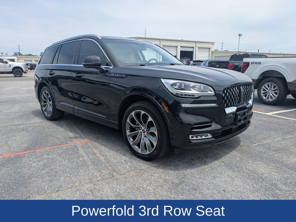 Used 2022 Lincoln Aviator Grand Touring w/ Equipment Group 301A image 2