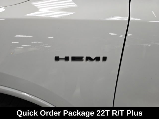 Used 2023 Dodge Durango R/T AWD/4WD image 3