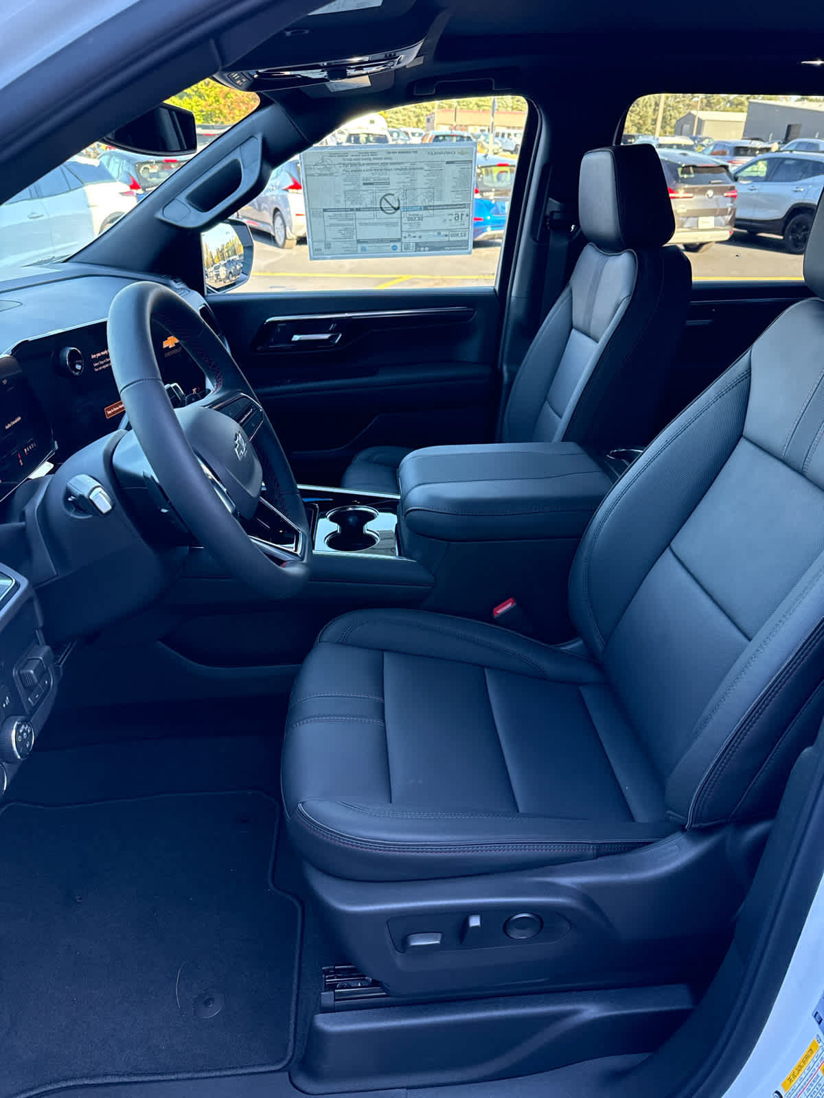 New 2027 Chevrolet Suburban RST w/ Comfort Package AWD/4WD image 4