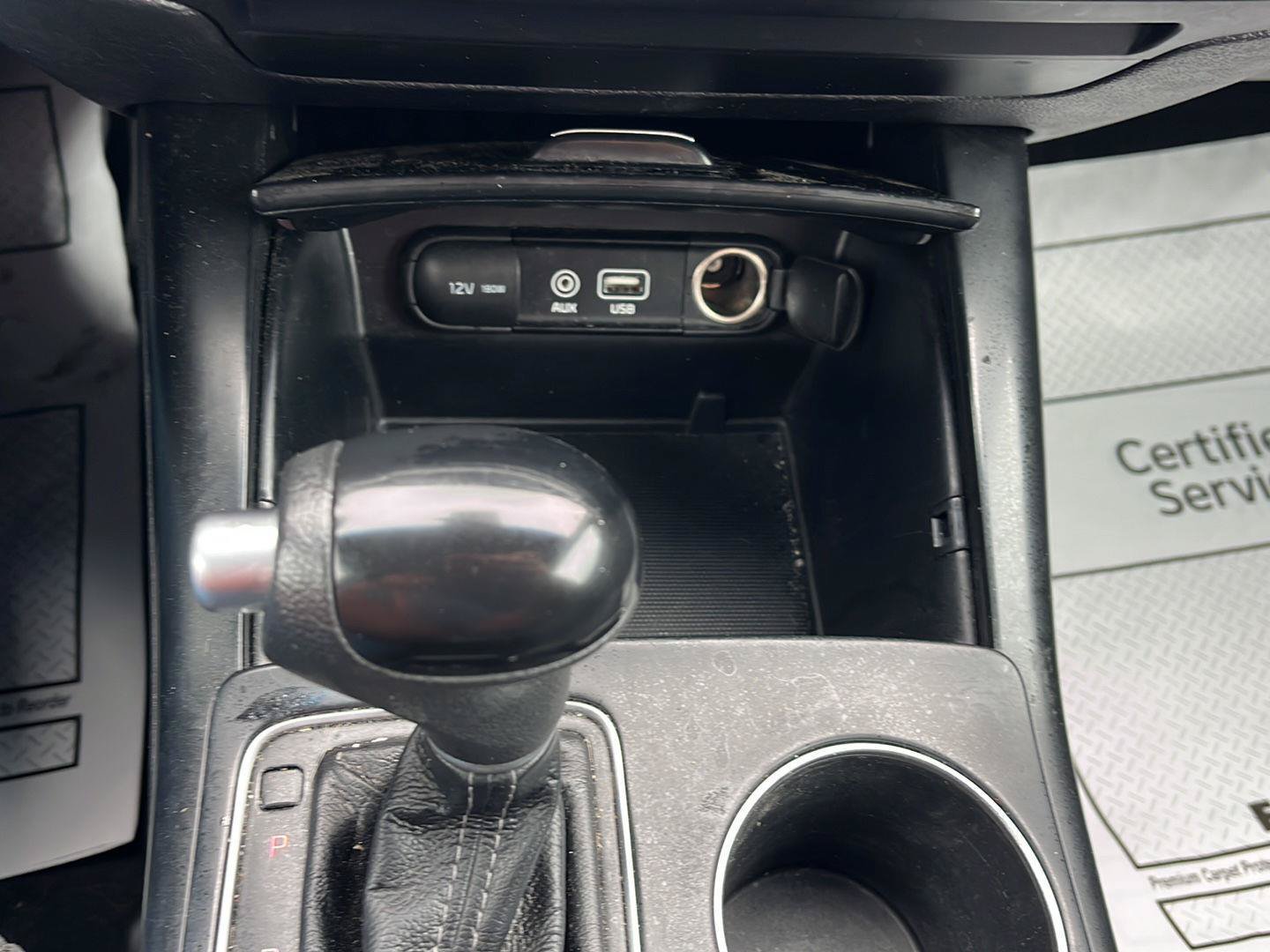Used 2017 Kia Sorento AWD image 16