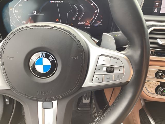 Used 2022 BMW M760i xDrive w/ Luxury Rear Seating Package image 21