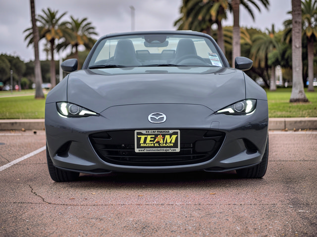 New 2026 MAZDA MX-5 Miata Grand Touring RWD image 3