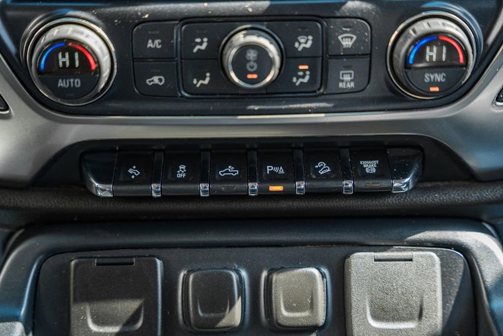 Used 2015 Chevrolet Silverado 2500 LTZ w/ Duramax Plus Package image 29