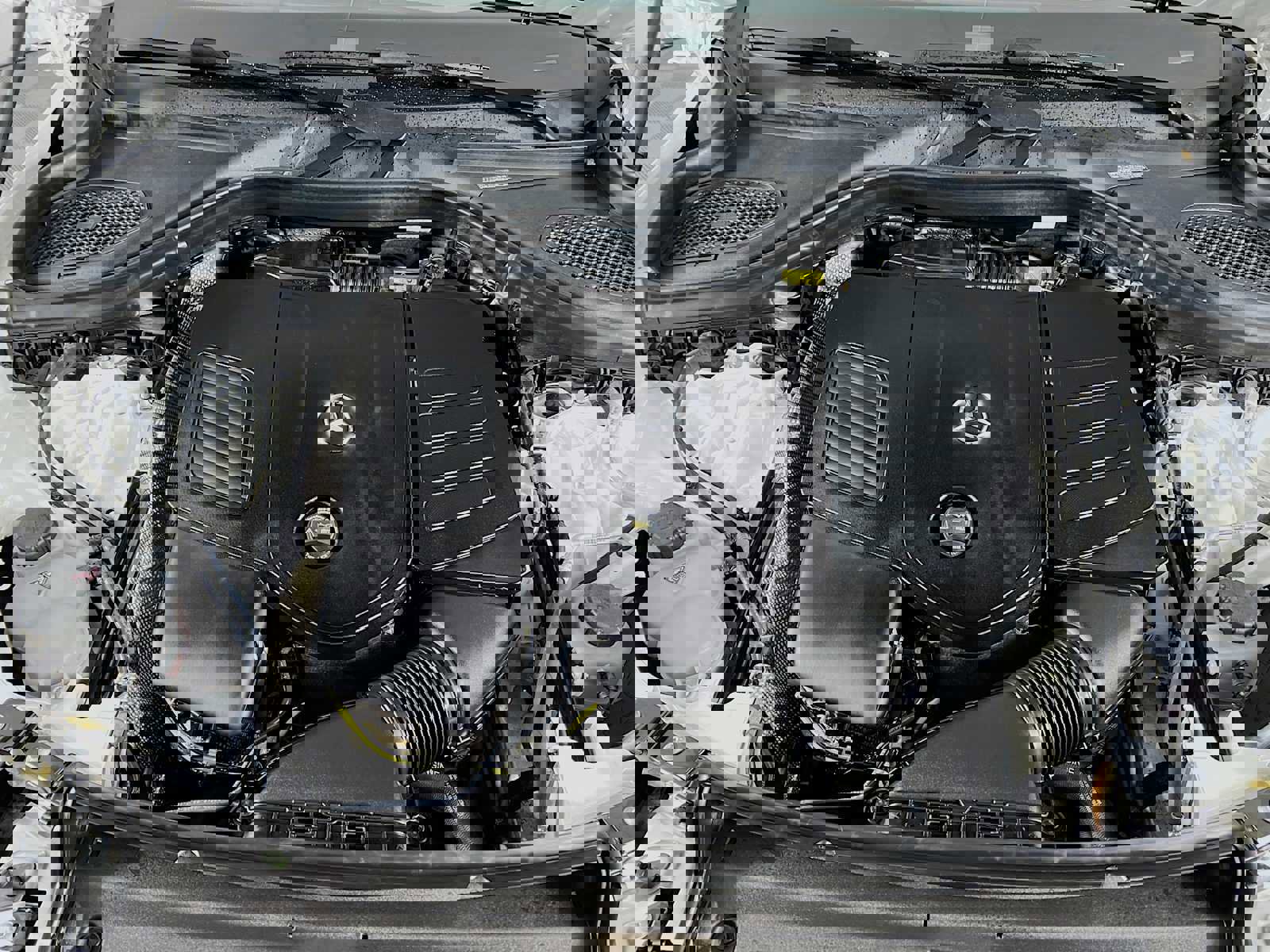 Used 2025 Mercedes-Benz GLC 300 4MATIC image 31