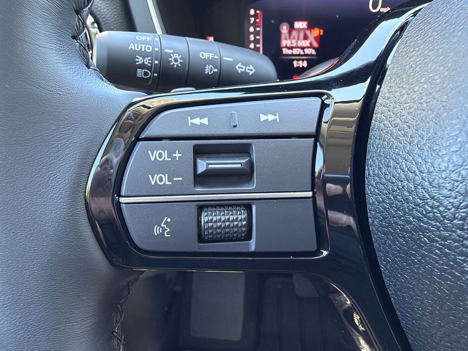 New 2026 Honda Pilot Touring image 18