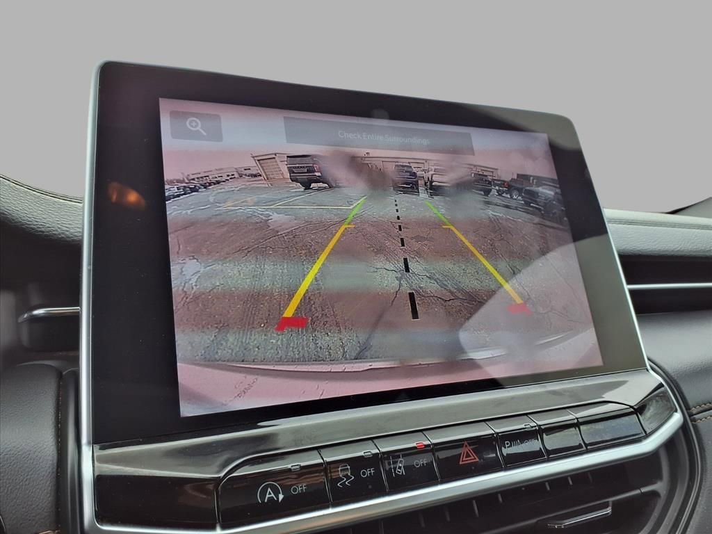 Used 2023 Jeep Compass Limited image 6