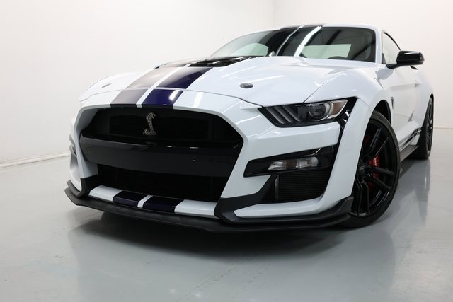 Used 2022 Ford Mustang Shelby GT500 w/ Technology Package image 48