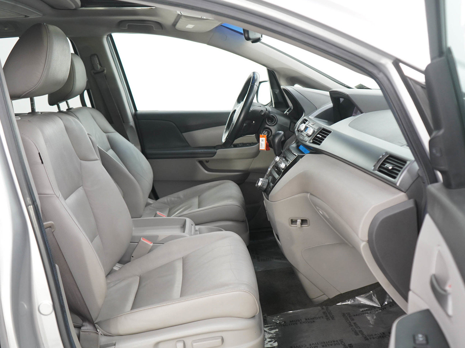Used 2012 Honda Odyssey Touring image 11