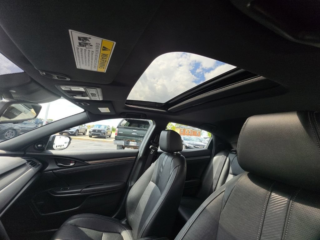 Used 2018 Honda Civic Sport Touring image 14
