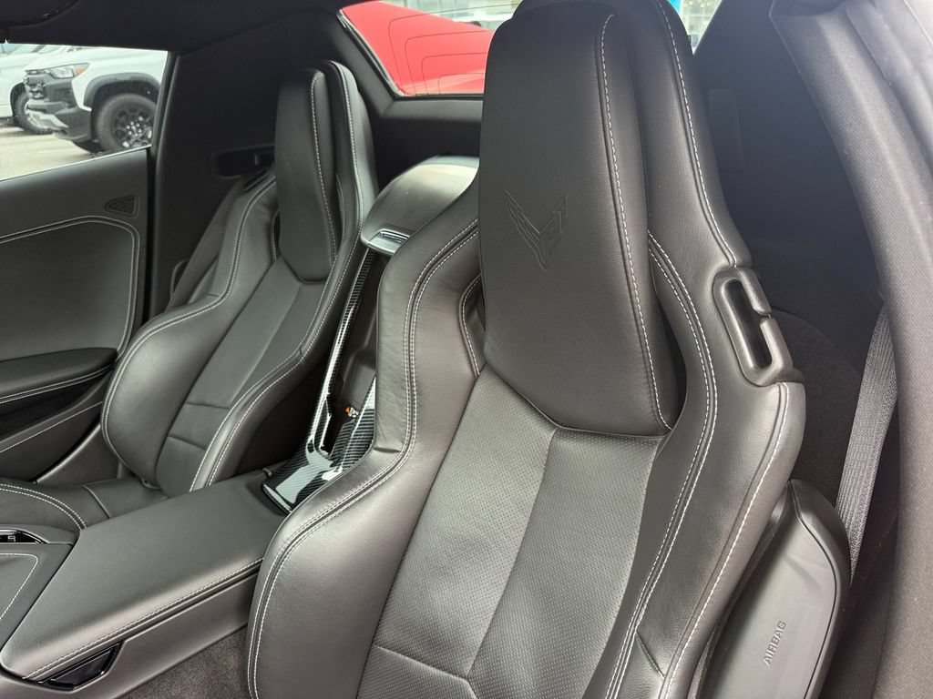 Used 2022 Chevrolet Corvette Stingray Preferred Conv w/ Battery Protection Package RWD image 11