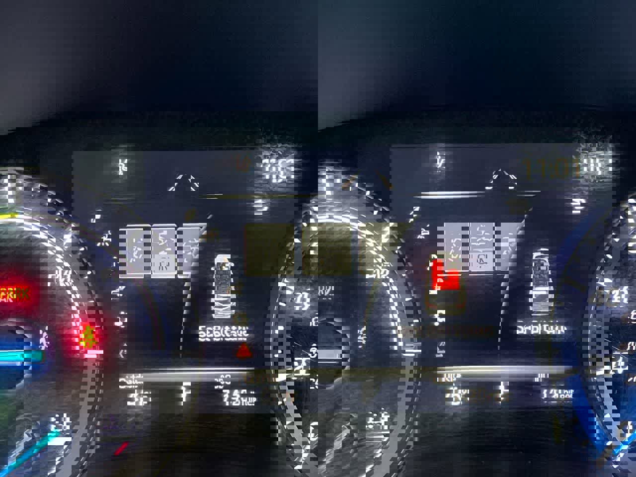 Used 2022 Toyota Highlander XLE image 15