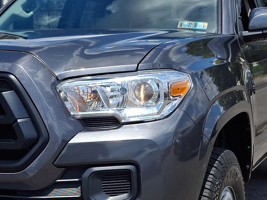 Used 2023 Toyota Tacoma SR w/ SR Convenience Package RWD image 9