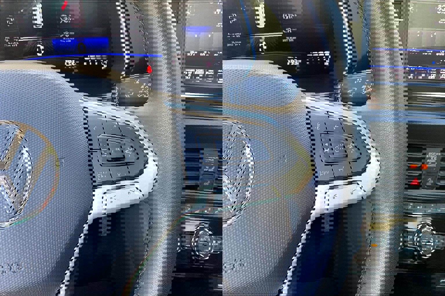 Certified 2024 Volkswagen Jetta SE w/ Panoramic Sunroof Package image 19