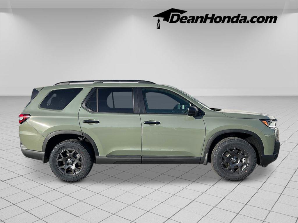 New 2026 Honda Pilot TrailSport image 6