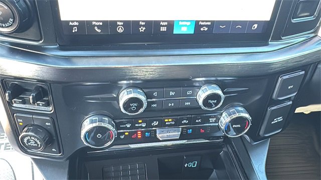 Used 2023 Ford F250 Lariat w/ Lariat Ultimate Package image 26