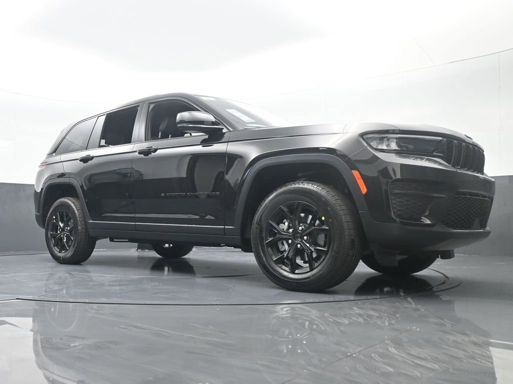 New 2025 Jeep Grand Cherokee Altitude image 55