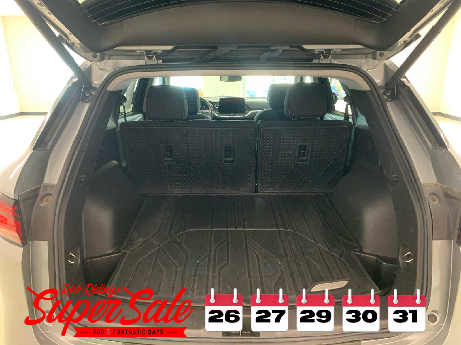 Used 2024 Chevrolet Blazer LT w/ Convenience Package image 9