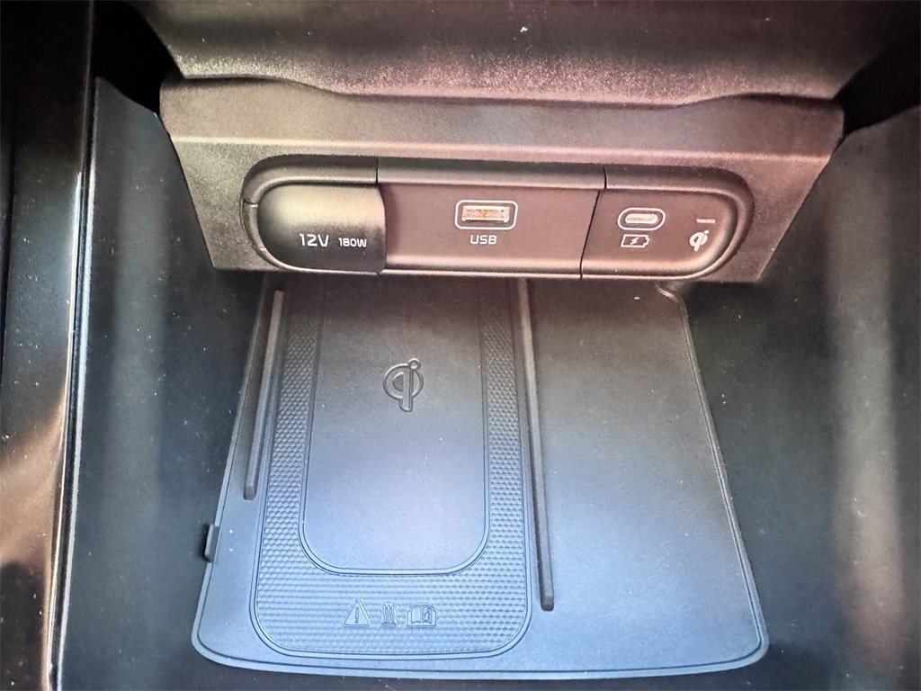 New 2025 Kia Telluride S image 21