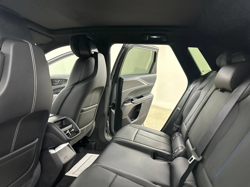 New 2026 Cadillac Lyriq Sport AWD/4WD image 28