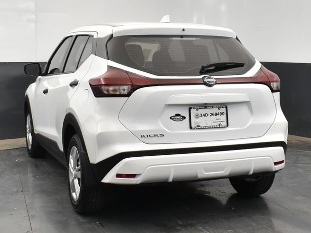 Used 2024 Nissan Kicks S FWD image 6