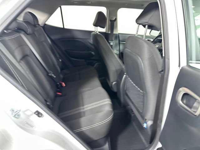 Certified 2023 Hyundai Venue SEL image 27