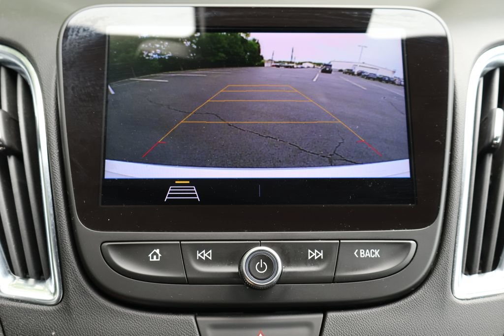 Used 2019 Chevrolet Malibu LT w/ Driver Confidence Package II FWD image 18