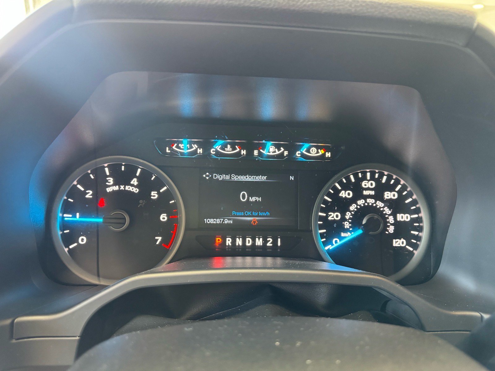 Used 2015 Ford F150 XLT w/ Equipment Group 302A Luxury AWD/4WD image 31