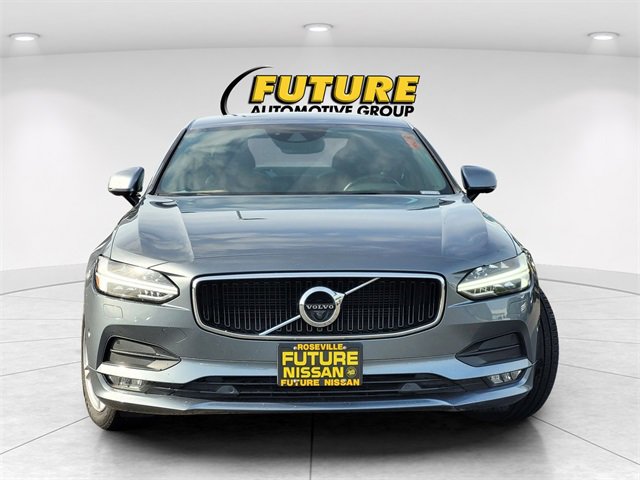 Used 2017 Volvo S90 T5 Momentum w/ Vision Package image 2
