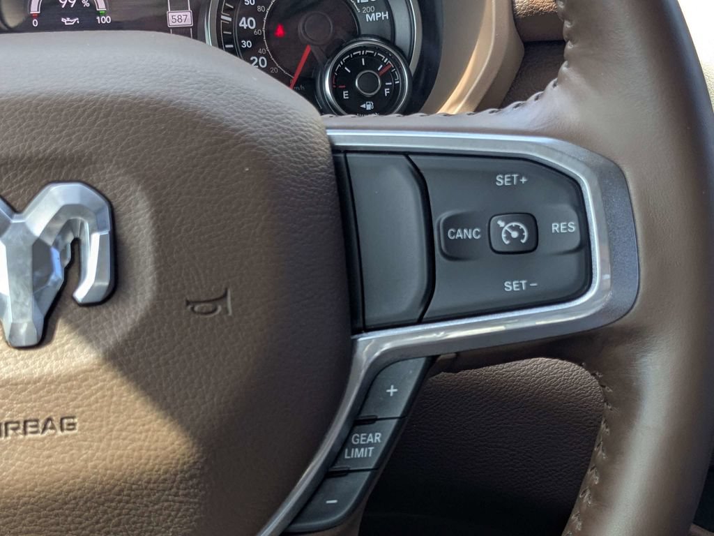 Certified 2022 RAM 1500 Laramie RWD image 25