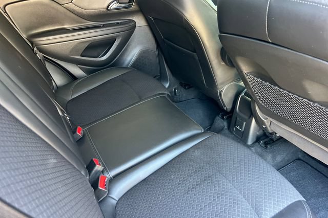 Used 2020 Buick Encore Preferred w/ Safety Package FWD image 18