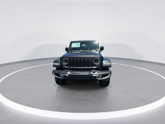 New 2026 Jeep Gladiator Sport AWD/4WD image 3
