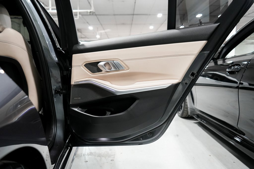 Used 2021 BMW M340i xDrive w/ Premium Package image 28