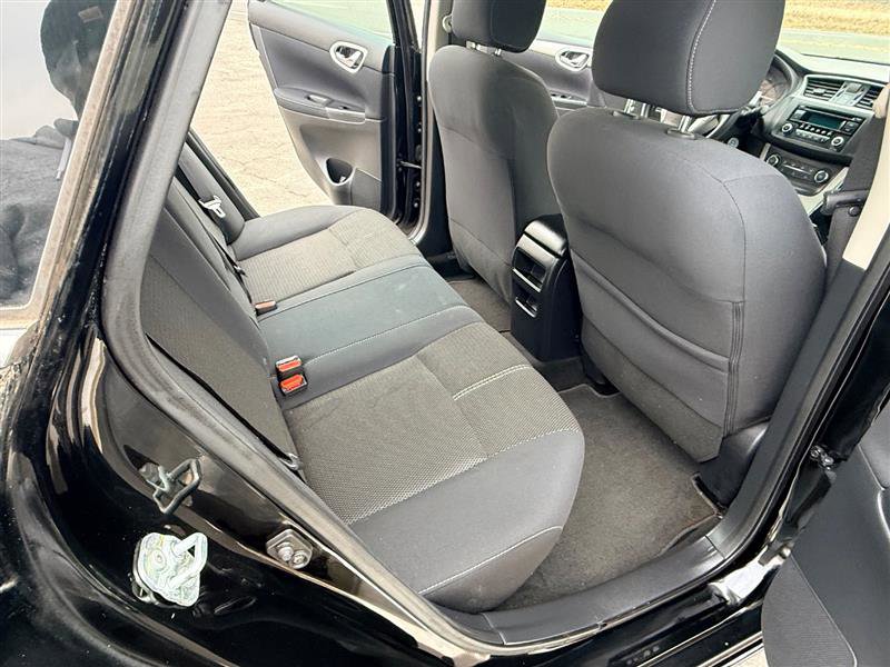 Used 2015 Nissan Sentra S image 15