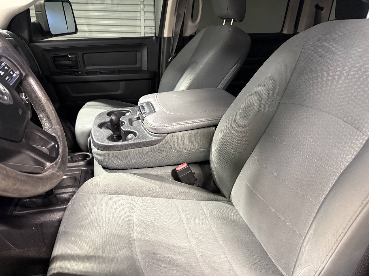 Used 2017 RAM 2500 Tradesman w/ Chrome Appearance Group AWD/4WD image 12