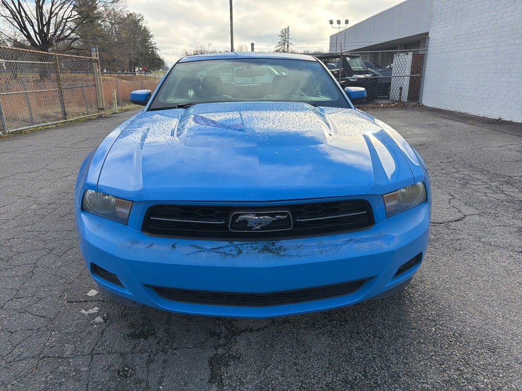 Used 2010 Ford Mustang Premium image 7