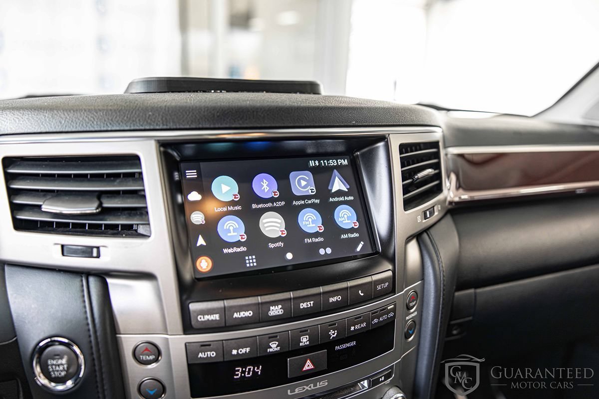 Used 2015 Lexus LX 570 4WD w/ Luxury Package image 29