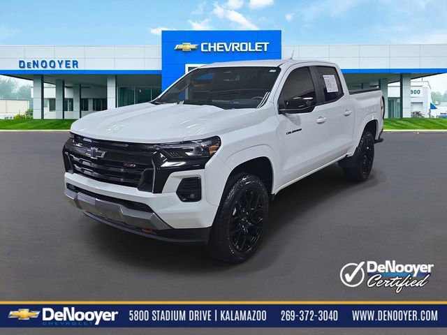 Used 2024 Chevrolet Colorado Z71 w/ LPO, Dark Essentials Package AWD/4WD 360° Tour