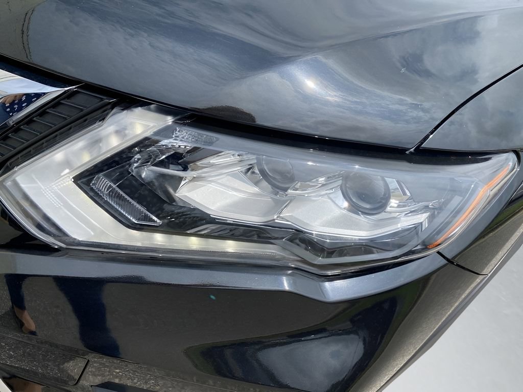 Used 2019 Nissan Rogue SL w/ Premium Package FWD image 25