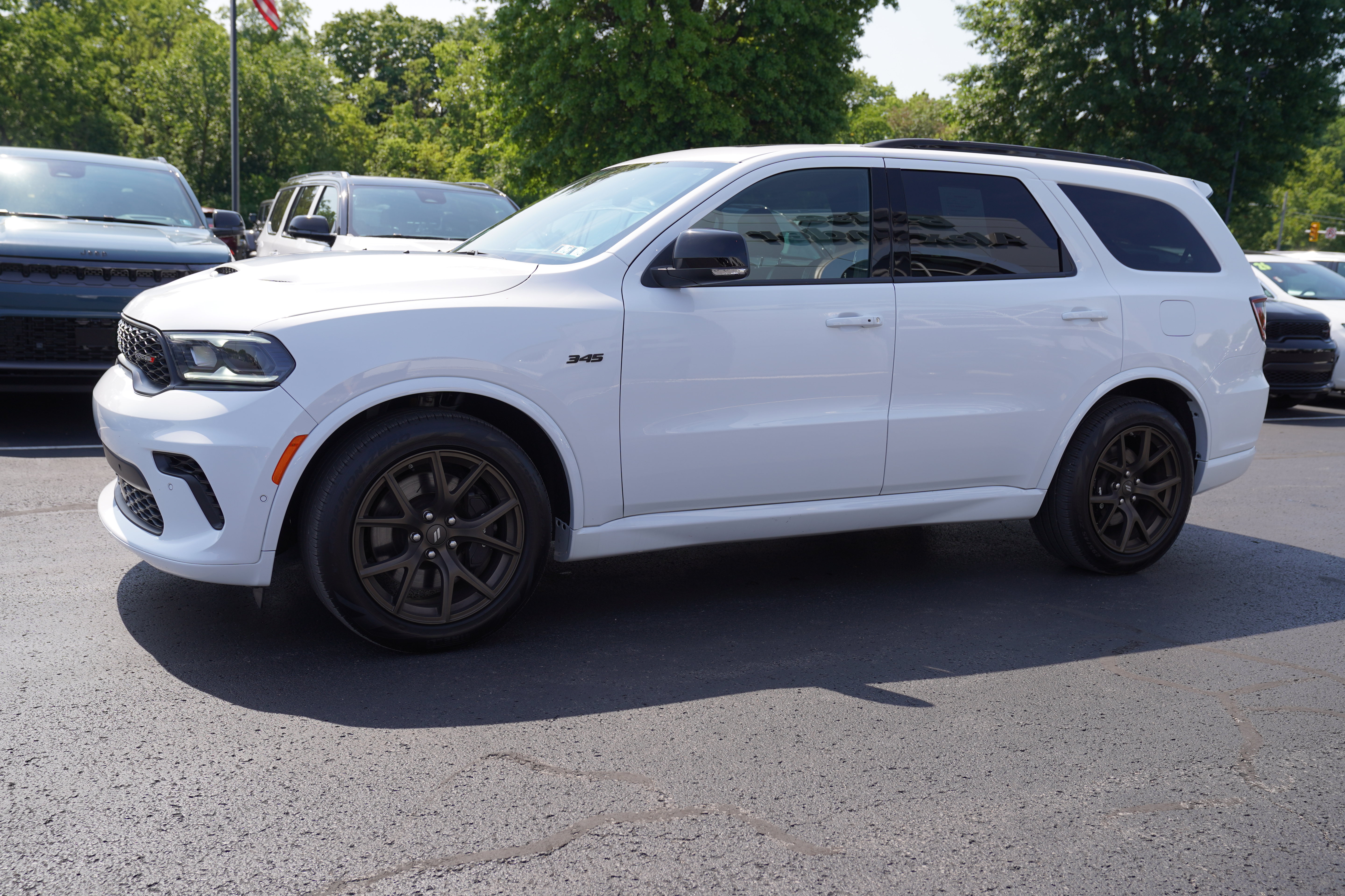 Used 2025 Dodge Durango R/T AWD/4WD image 10