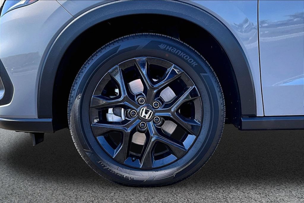 Used 2025 Honda HR-V Sport image 29