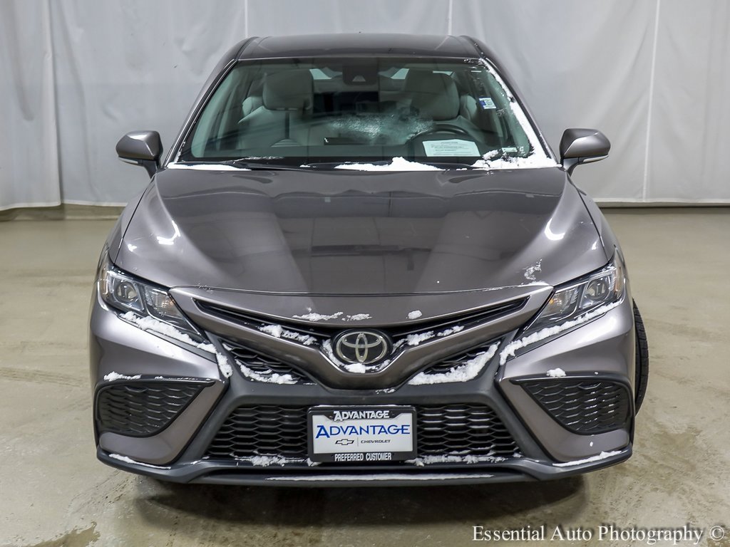 Used 2024 Toyota Camry SE image 5