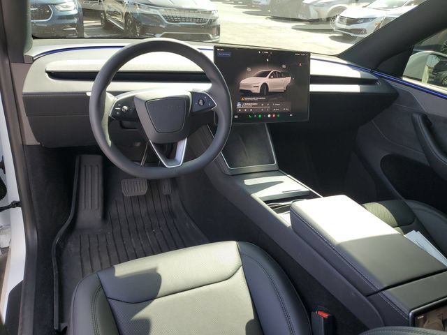 Used 2026 Tesla Model Y AWD image 9